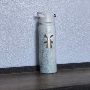 NEVER USED Dutch Bros. Winter Trees Hydro Flask